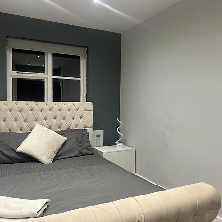 Broadway Retreat With Free Parking Apartman Herne Bay Kültér fotó