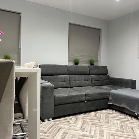 Broadway Retreat With Free Parking Apartman Herne Bay Kültér fotó