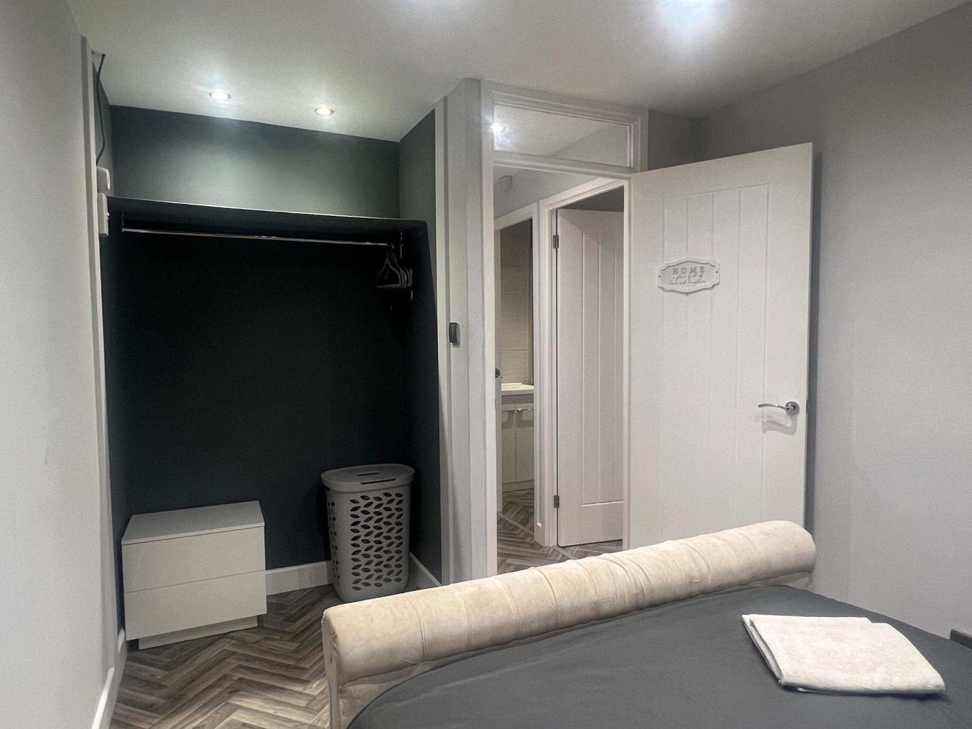 Broadway Retreat With Free Parking Apartman Herne Bay Kültér fotó